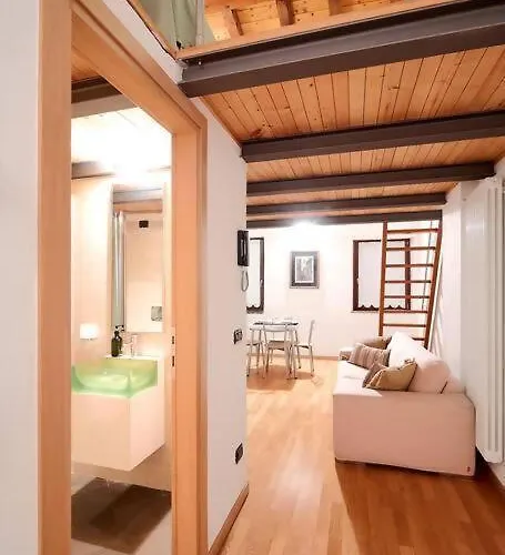 Lägenhet Johnny Alta Bergamo